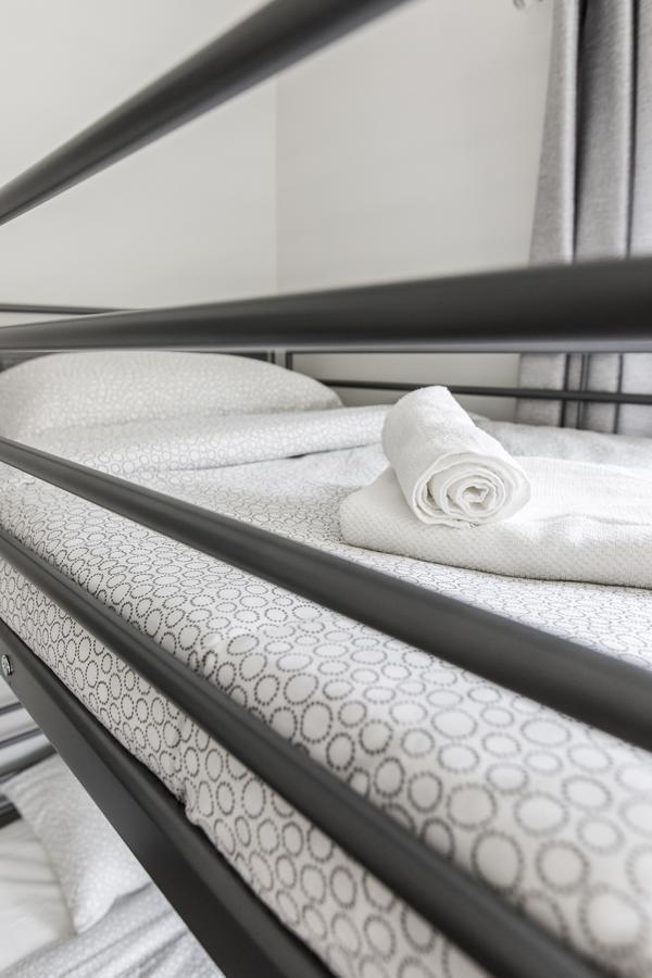 H California Hostel Лос Анджелис Екстериор снимка